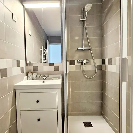 Studio, Terrasse Et Piscine, Proche Centre Et Plages Apartament *